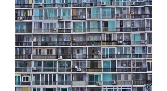 Klímatelepítés szabályozásai lakás, társasház esetén